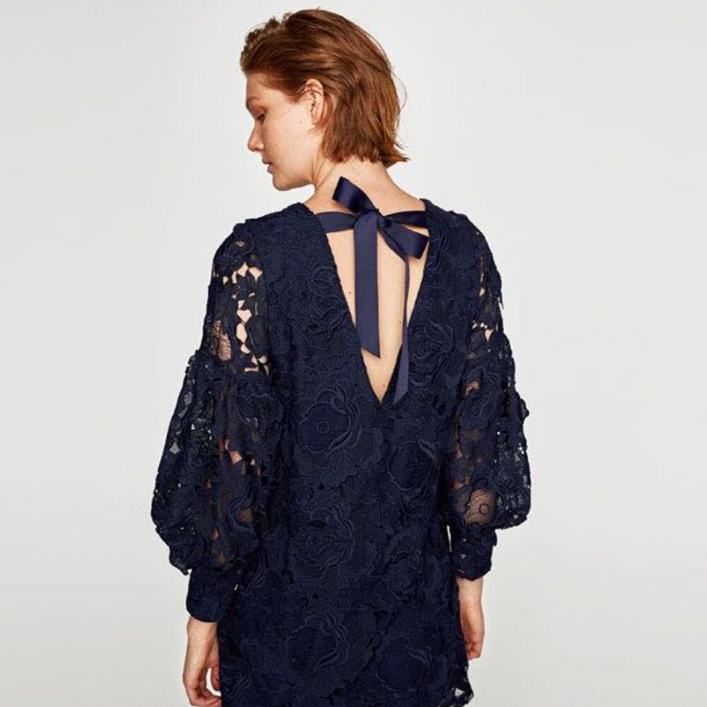 NWT INTRICATE 3D ZARA DRESS | NAVY | SMALL | BALLOON SLEEVES | DETAILED ROSETTE